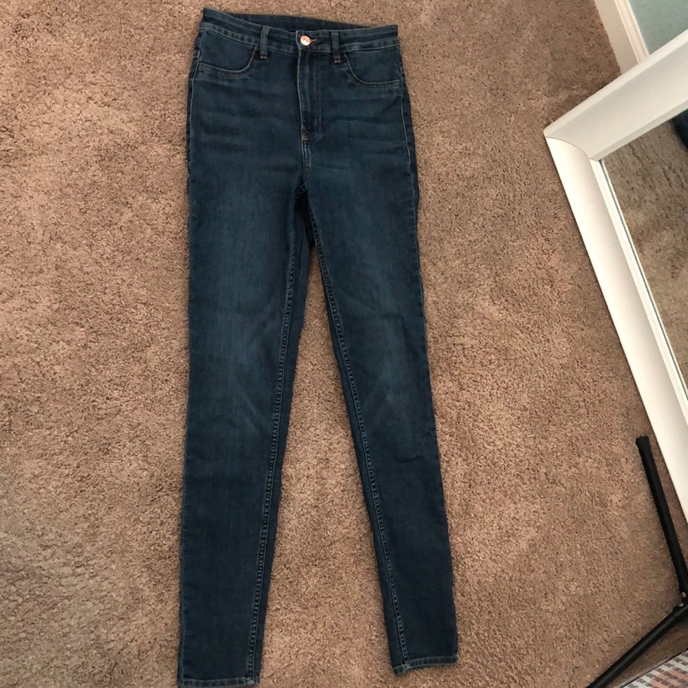 H&M High-Waisted Jeans